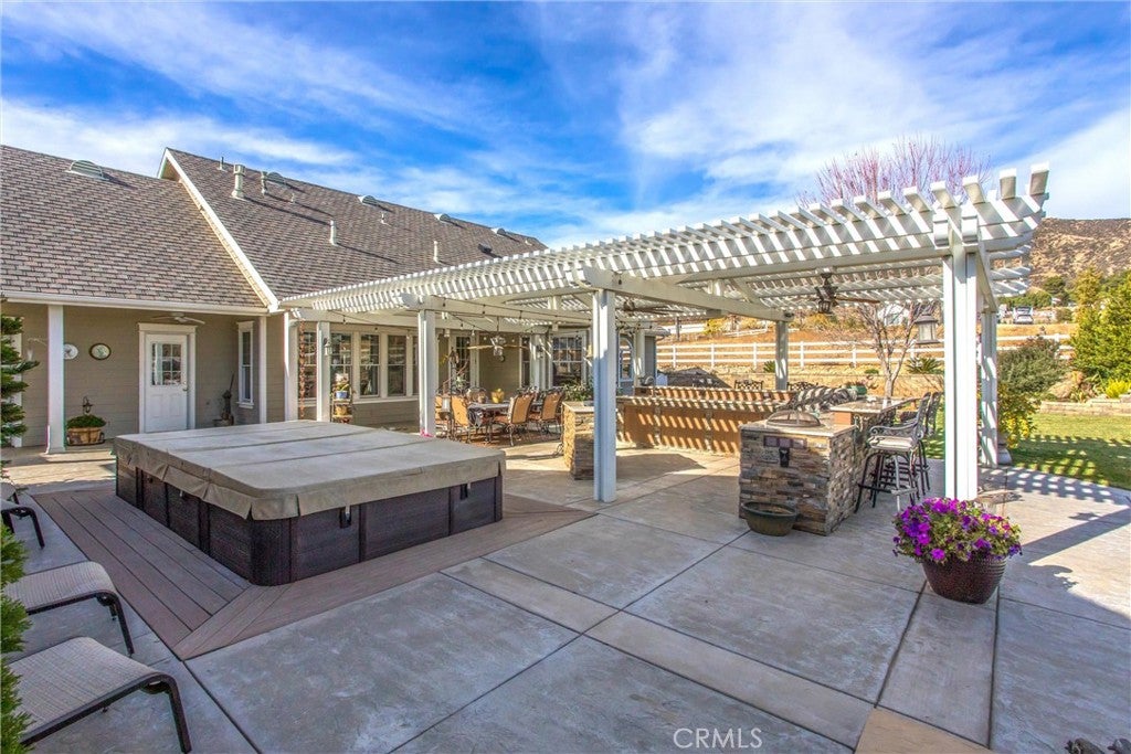 Cherry Valley, California, 92223, United States, 4 Bedrooms Bedrooms, ,4 BathroomsBathrooms,Residential,For Sale,1980244