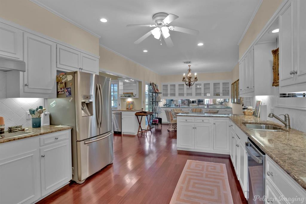 Shreveport, Louisiana, 71106, United States, 4 Bedrooms Bedrooms, ,4 BathroomsBathrooms,Residential,For Sale,1729515