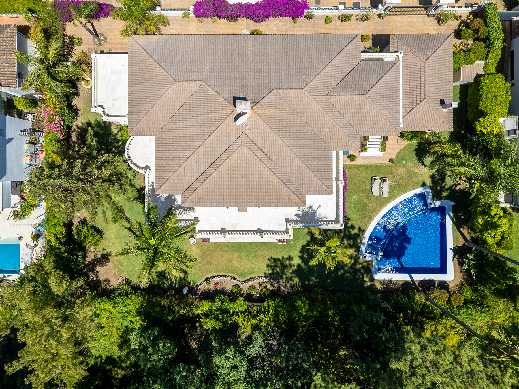  Beachside villa in El Presidente, Estepona - 物件實景