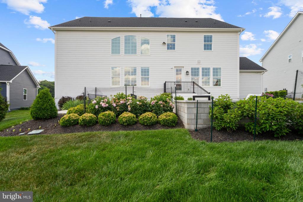 Aldie, Virginia, 20105, United States, 5 Bedrooms Bedrooms, ,7 BathroomsBathrooms,Residential,For Sale,2048550