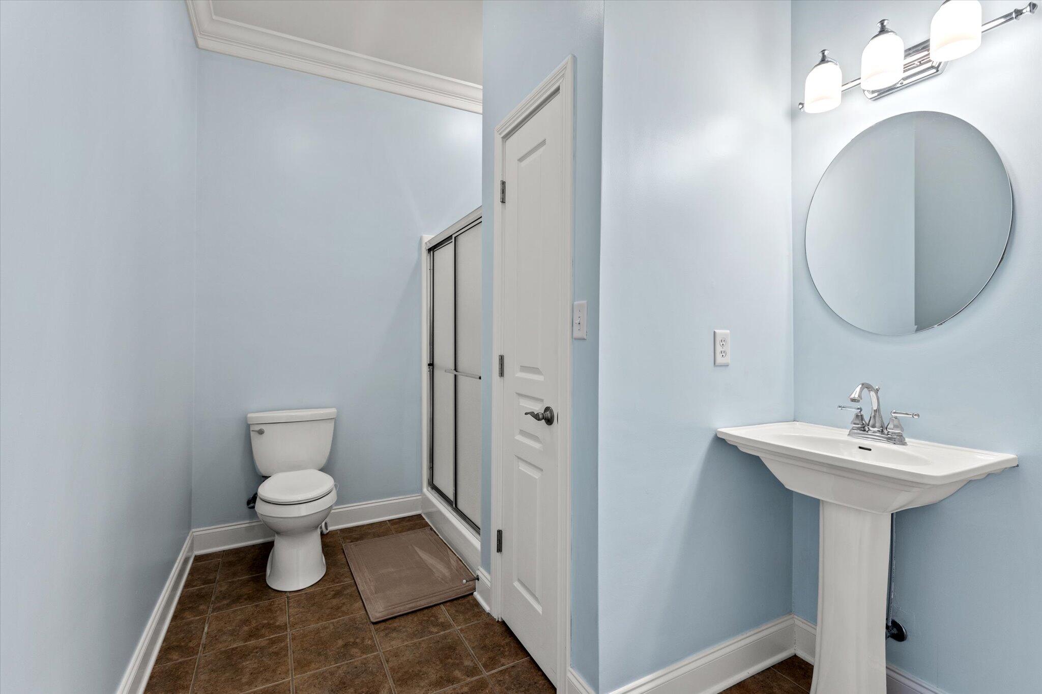 Georgetown, Kentucky, 40324, United States, 6 Bedrooms Bedrooms, ,4 BathroomsBathrooms,Residential,For Sale,1874410