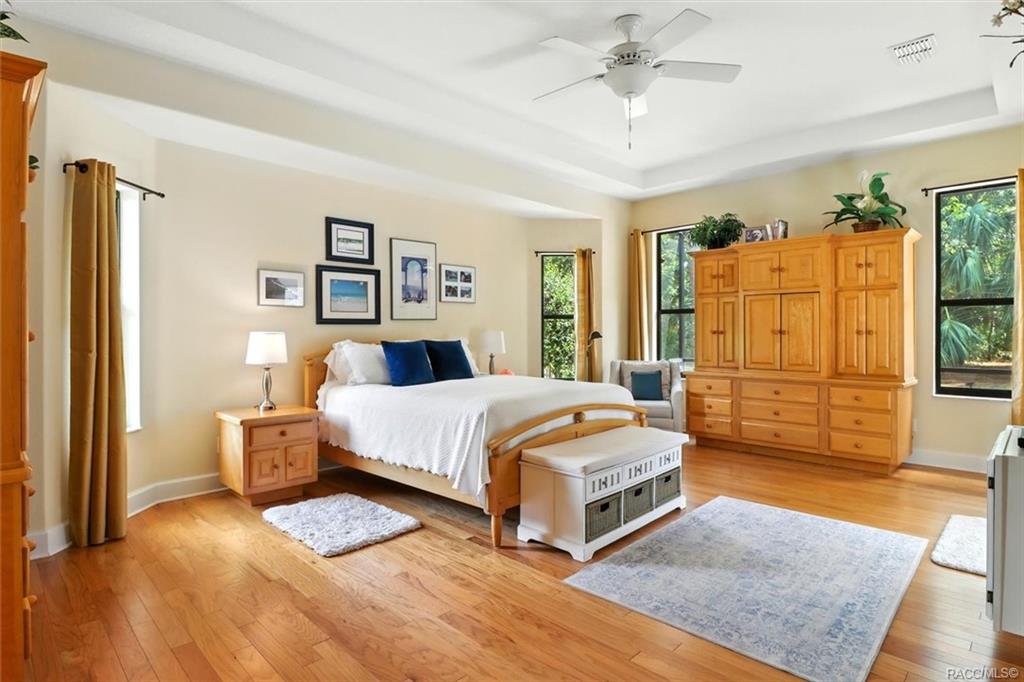 Homosassa, Florida, 34446, United States, 4 Bedrooms Bedrooms, ,4 BathroomsBathrooms,Residential,For Sale,1934205