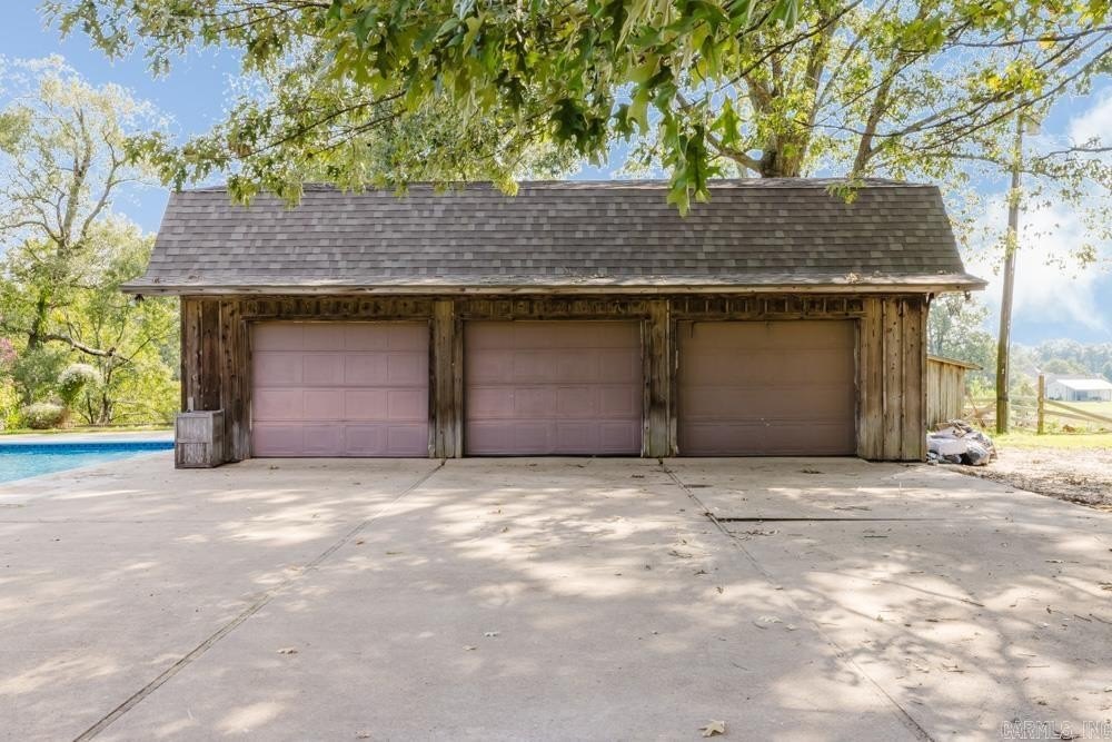 Benton, Arkansas, 72015, United States, 4 Bedrooms Bedrooms, ,3 BathroomsBathrooms,Residential,For Sale,1978701