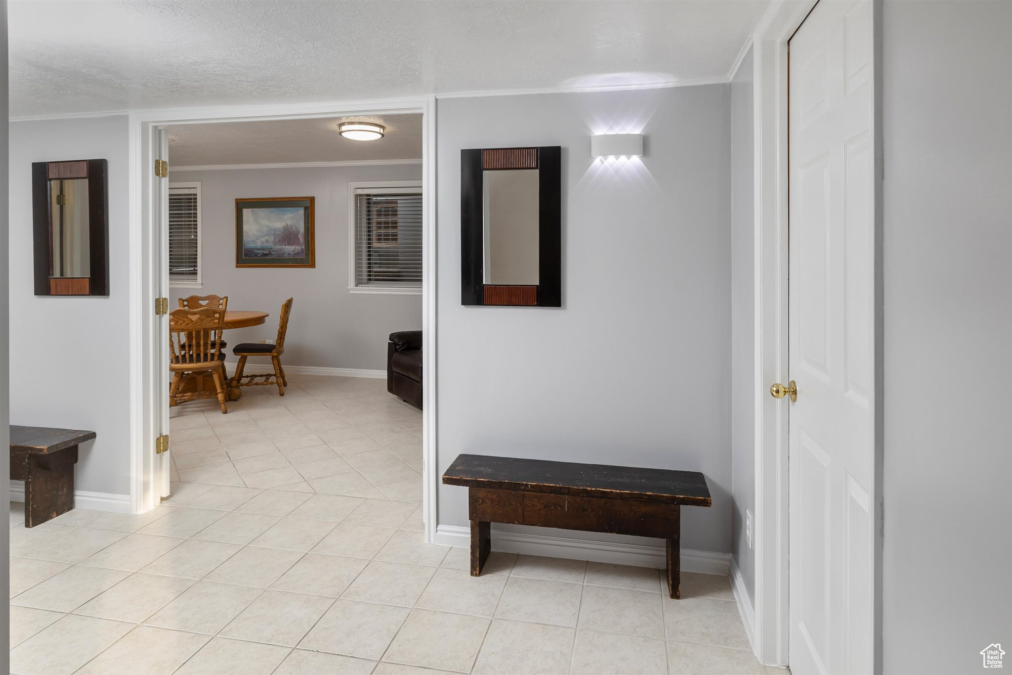 Bountiful, Utah, 84010, United States, 5 Bedrooms Bedrooms, ,4 BathroomsBathrooms,Residential,For Sale,1926219