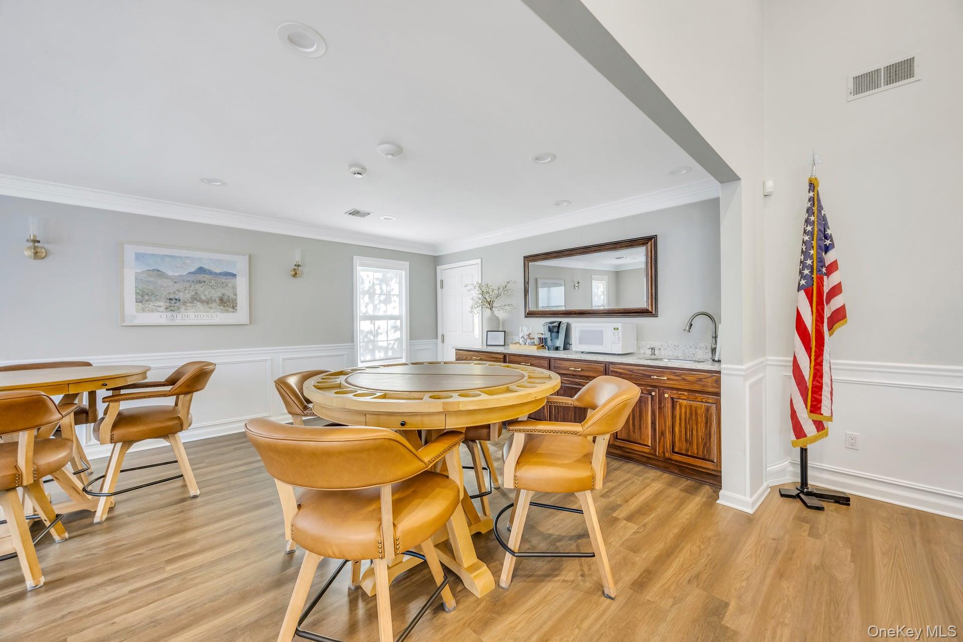 Nesconset, New York, 11767, United States, 2 Bedrooms Bedrooms, ,2 BathroomsBathrooms,Residential,For Sale,1988274