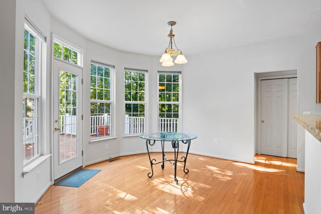 Woodbridge, Virginia, 22191, United States, 6 Bedrooms Bedrooms, ,5 BathroomsBathrooms,Residential,For Sale,1949818