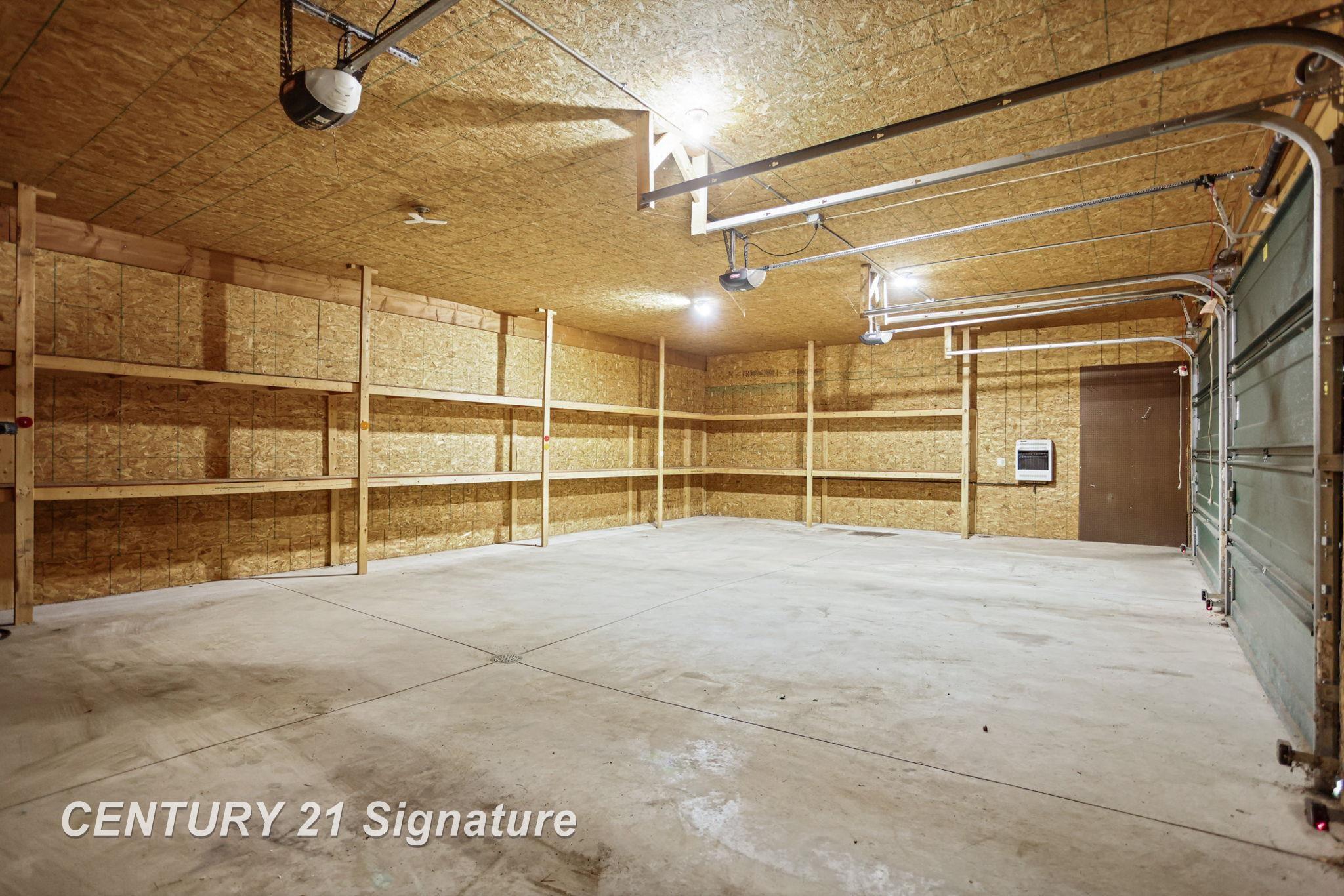 Chesaning, Michigan, 48616, United States, 4 Bedrooms Bedrooms, ,3 BathroomsBathrooms,Residential,For Sale,1980512