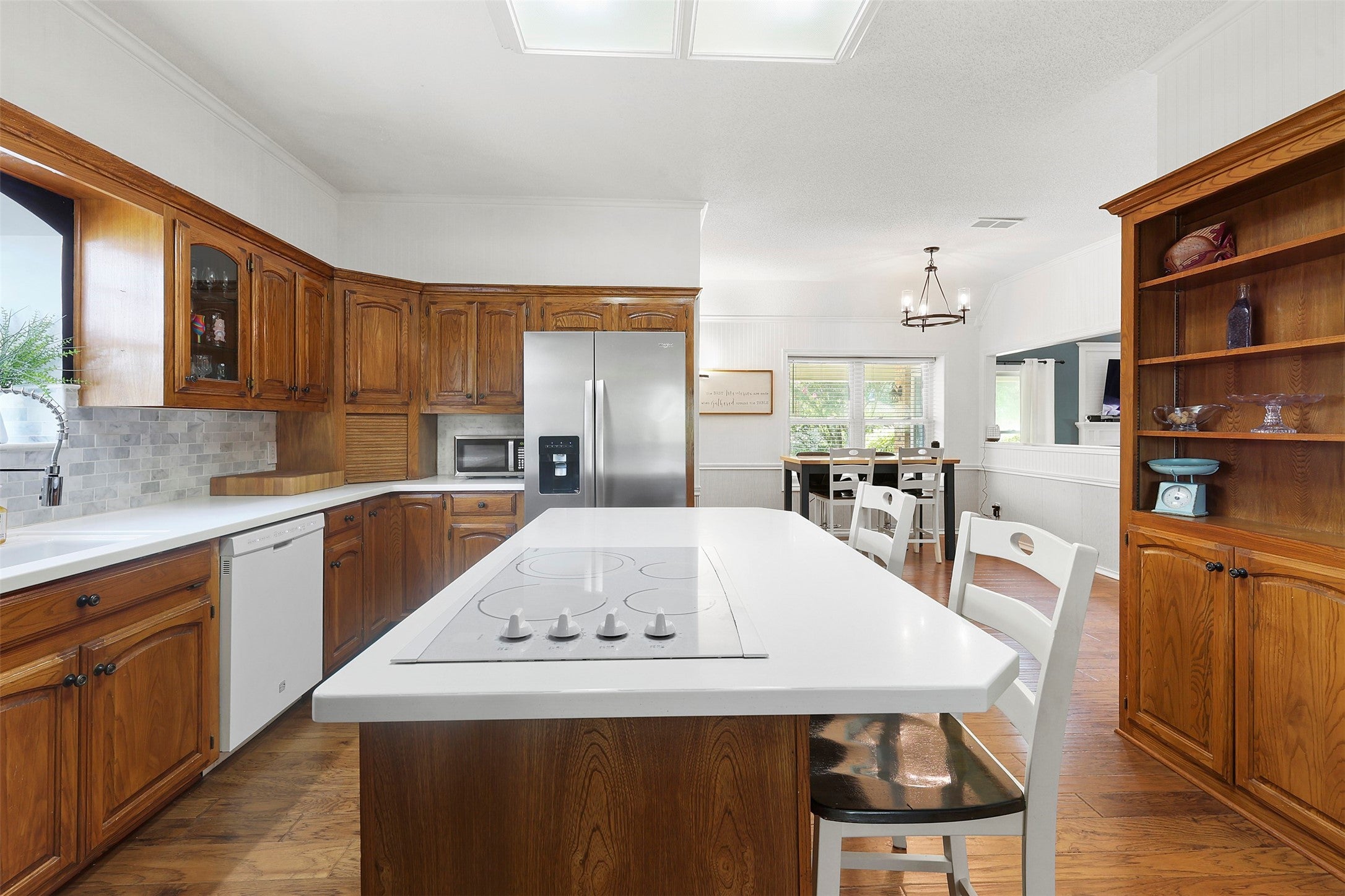 Sulphur Springs, Texas, 75482, United States, 3 Bedrooms Bedrooms, ,3 BathroomsBathrooms,Residential,For Sale,1907835