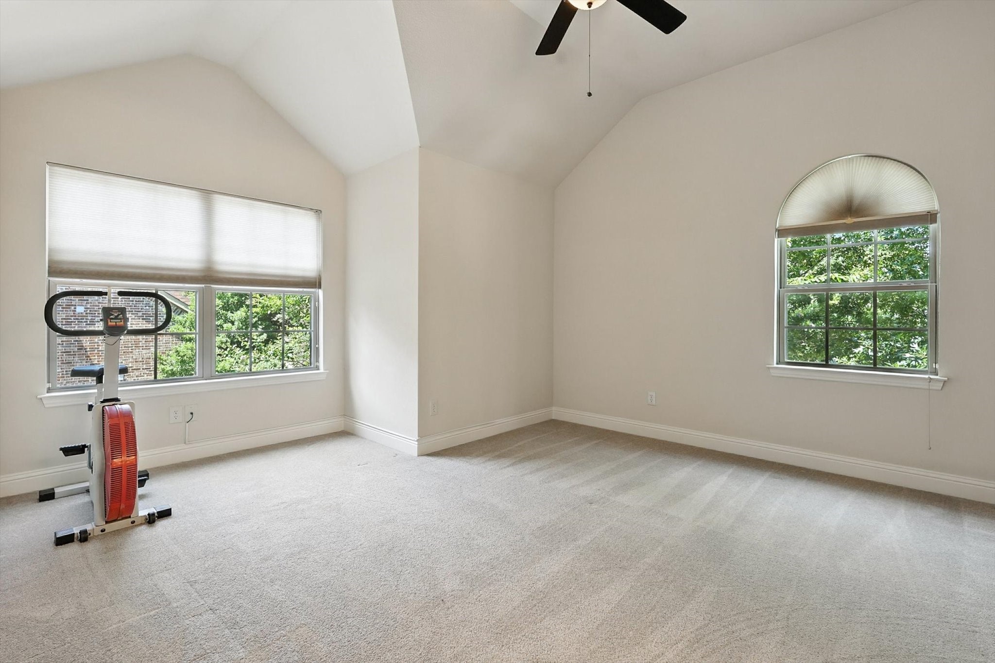 Highland Village, Texas, 75077, United States, 4 Bedrooms Bedrooms, ,4 BathroomsBathrooms,Residential,For Sale,1821197