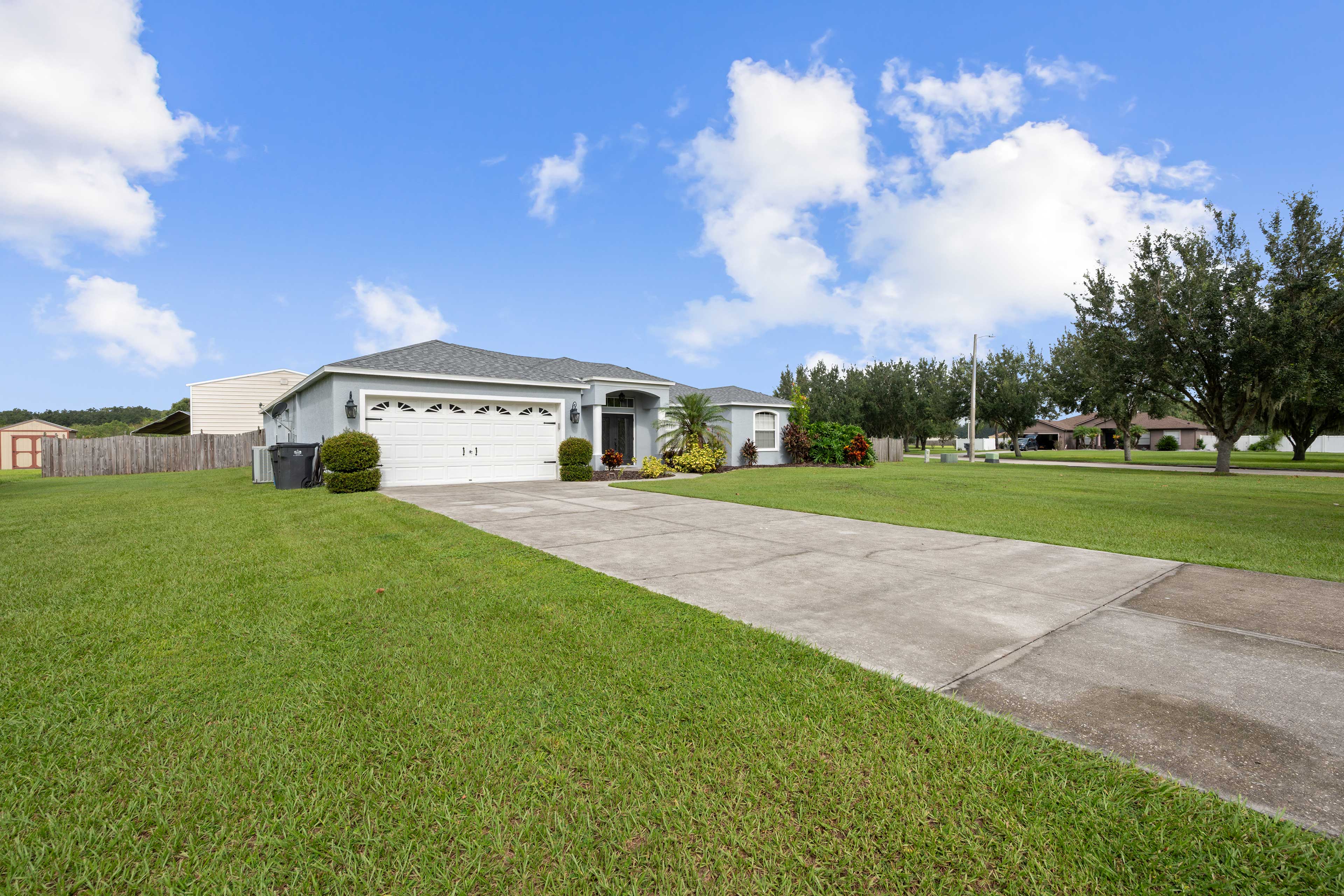 Plant City, Florida, 33567, United States, 4 Bedrooms Bedrooms, ,3 BathroomsBathrooms,Residential,For Sale,1974682