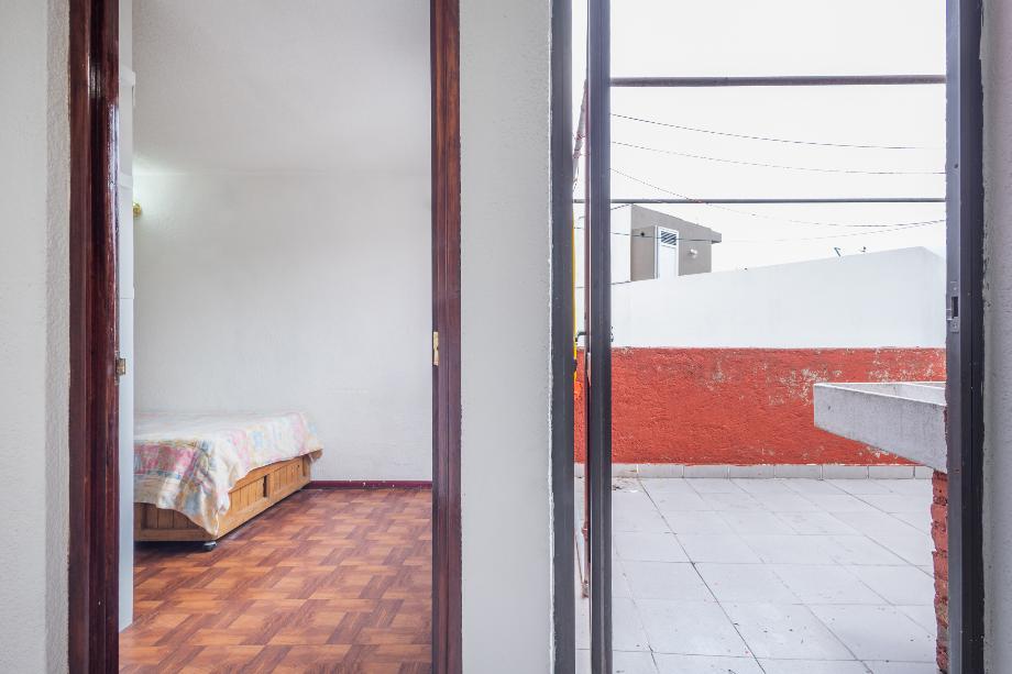 Álvaro Obregón, Ciudad de México, 01700, Mexico, 4 Bedrooms Bedrooms, ,3 BathroomsBathrooms,Residential,For Sale,1729158