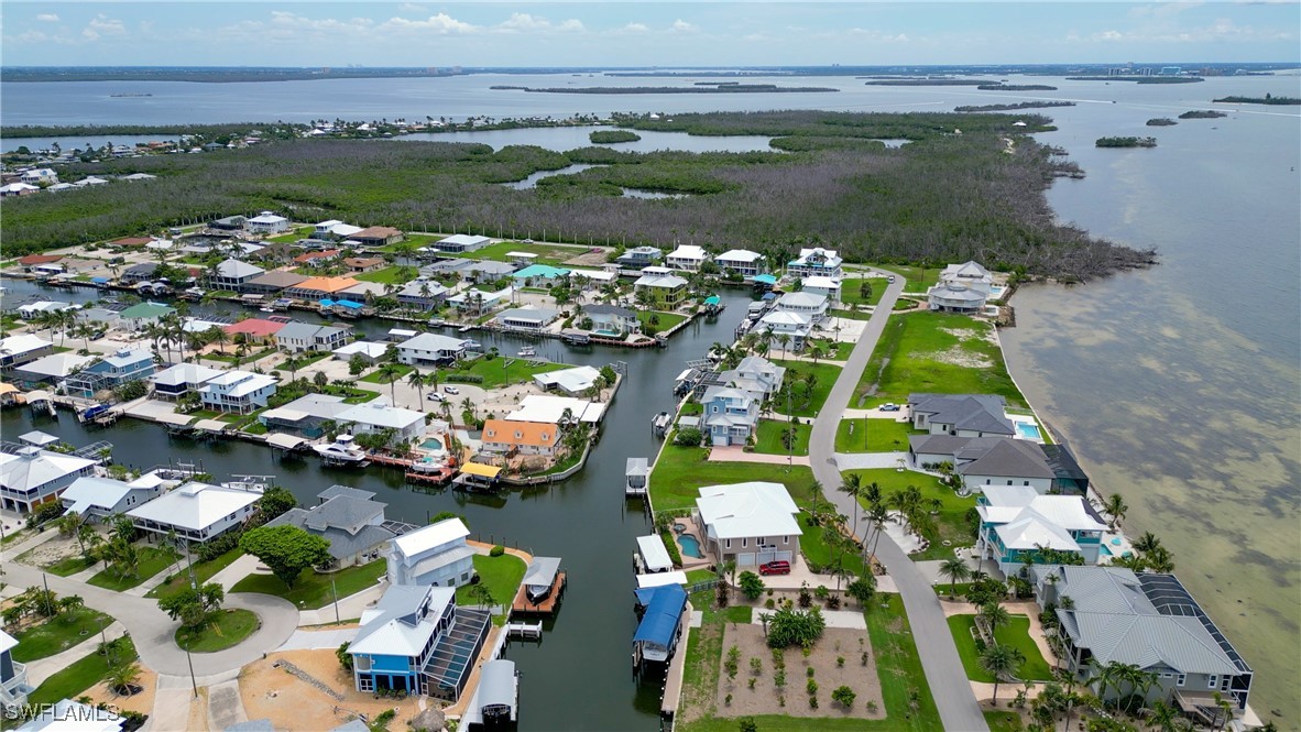 St James City, Florida, 33956, United States, 3 Bedrooms Bedrooms, ,2 BathroomsBathrooms,Residential,For Sale,1942698