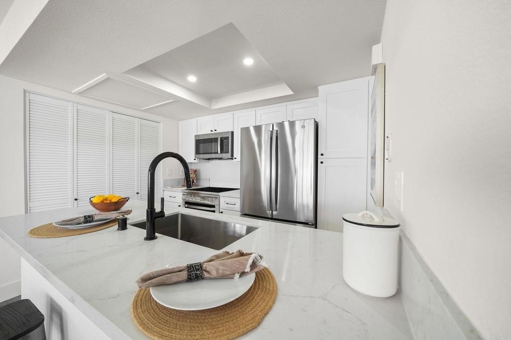 Chula Vista, California, 91913, United States, 2 Bedrooms Bedrooms, ,2 BathroomsBathrooms,Residential,For Sale,1896490