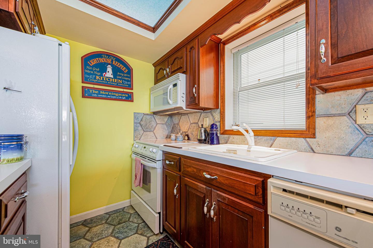 Ocean City, Maryland, 21842, United States, 1 Bedroom Bedrooms, ,2 BathroomsBathrooms,Residential,For Sale,1938911