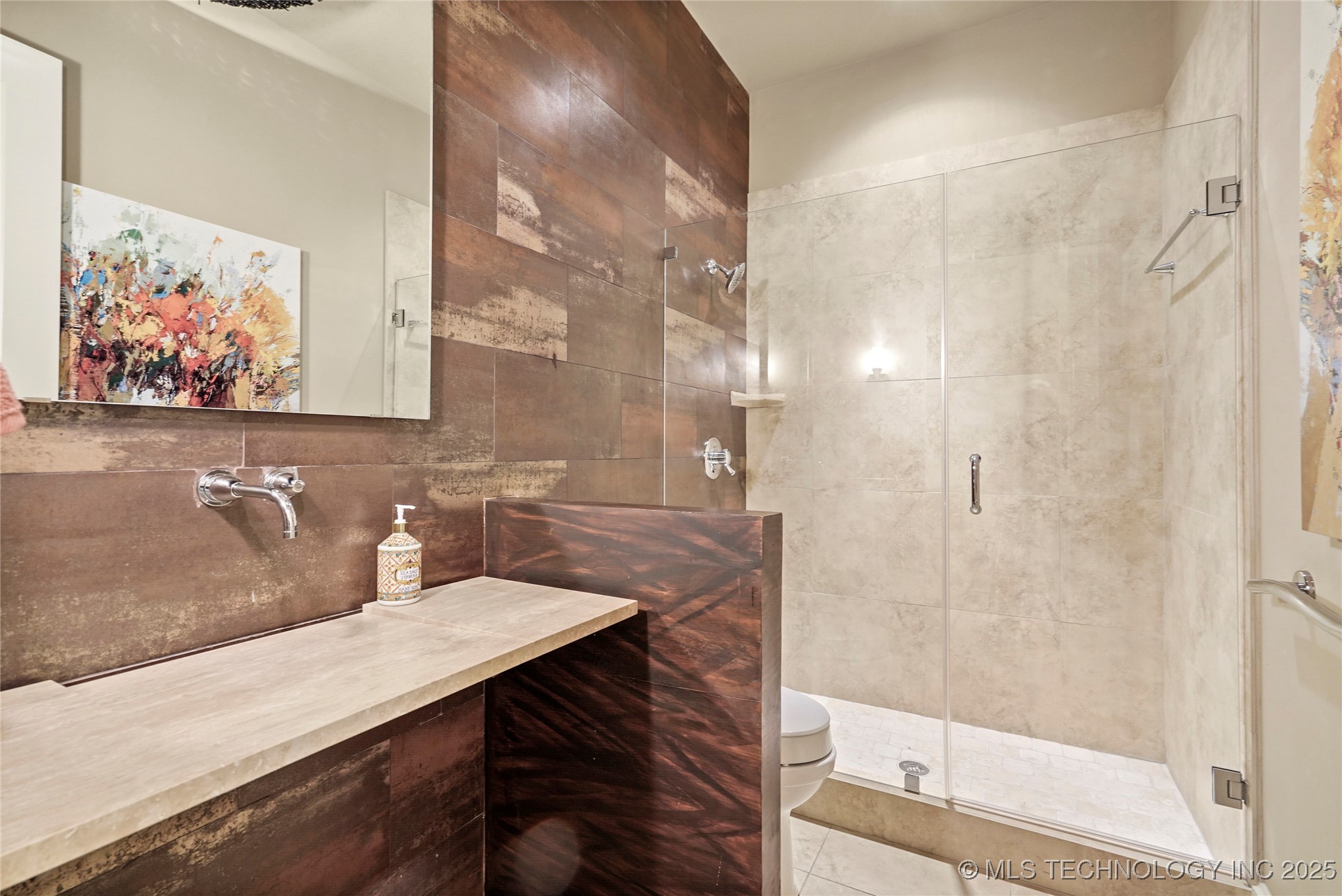 Tulsa, Oklahoma, 74137, United States, 5 Bedrooms Bedrooms, ,5 BathroomsBathrooms,Residential,For Sale,1990316