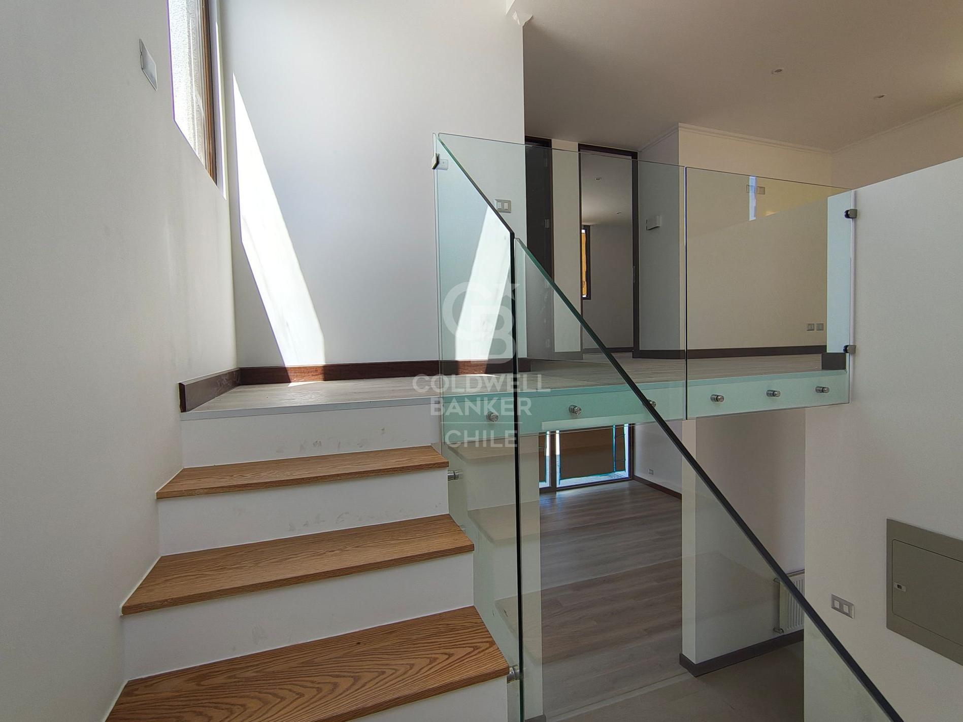 Colina, Chile, 4 Bedrooms Bedrooms, ,3 BathroomsBathrooms,Residential,For Sale,1994931