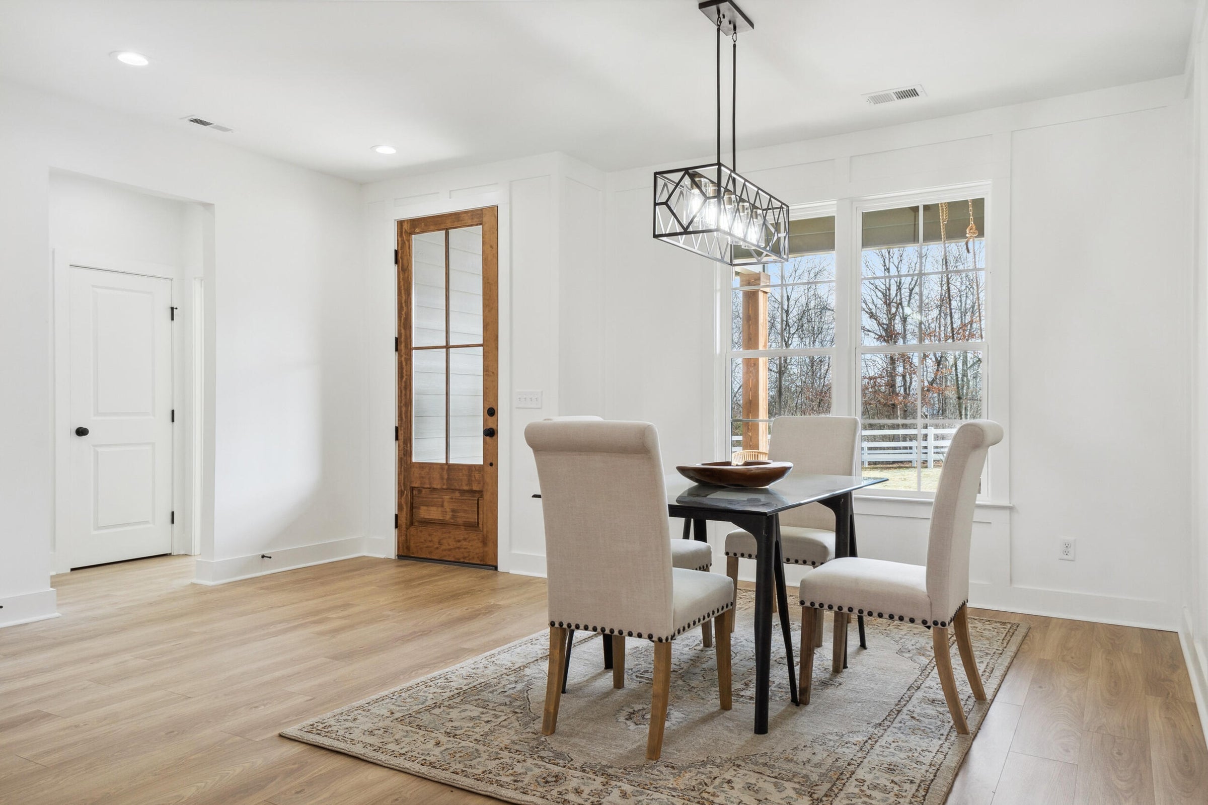 Dunlap, Tennessee, 37327, United States, 4 Bedrooms Bedrooms, ,3 BathroomsBathrooms,Residential,For Sale,1974830