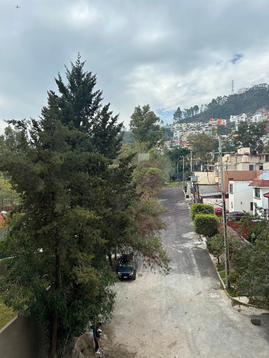Cerrada de Aristoteles, Naucalpan de Juárez, Estado de méxico, 53280, Mexico, 3 Bedrooms Bedrooms, ,2 BathroomsBathrooms,Residential,For Sale,Cerrada de Aristoteles,1441539