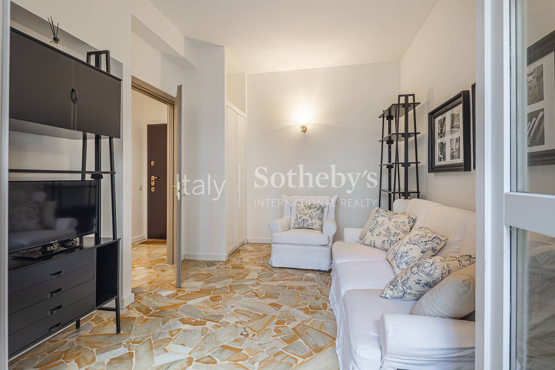  Renovated apartment with terrace in the heart of Milan - 物件實景
