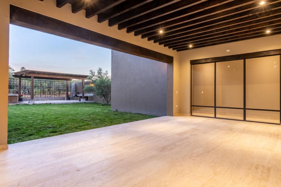 San Miguel de Allende, Guanajuato, 37797, Mexico, 3 Bedrooms Bedrooms, ,5 BathroomsBathrooms,Residential,For Sale,1695188