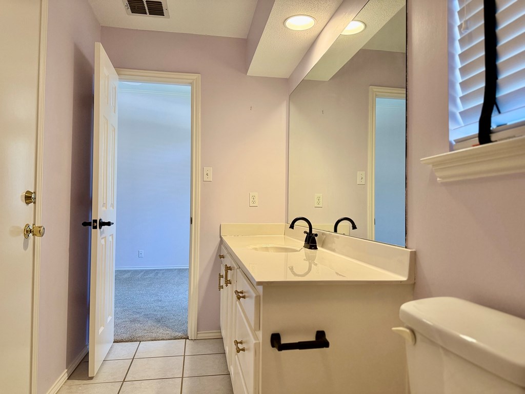 Midland, Texas, 79707, United States, 4 Bedrooms Bedrooms, ,3 BathroomsBathrooms,Residential,For Sale,1993878