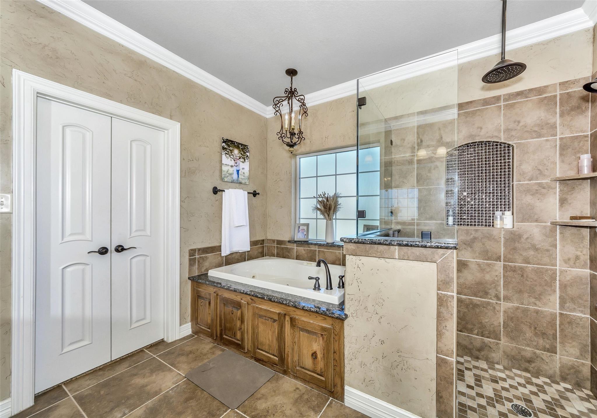 Boyd, Texas, 76023, United States, 4 Bedrooms Bedrooms, ,4 BathroomsBathrooms,Residential,For Sale,1981512