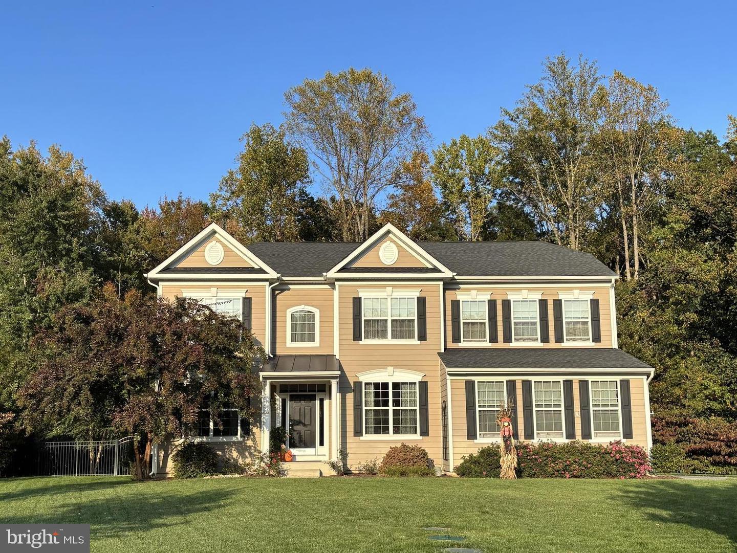 Edgewater, Maryland, 21037, United States, 4 Bedrooms Bedrooms, ,4 BathroomsBathrooms,Residential,For Sale,1987550