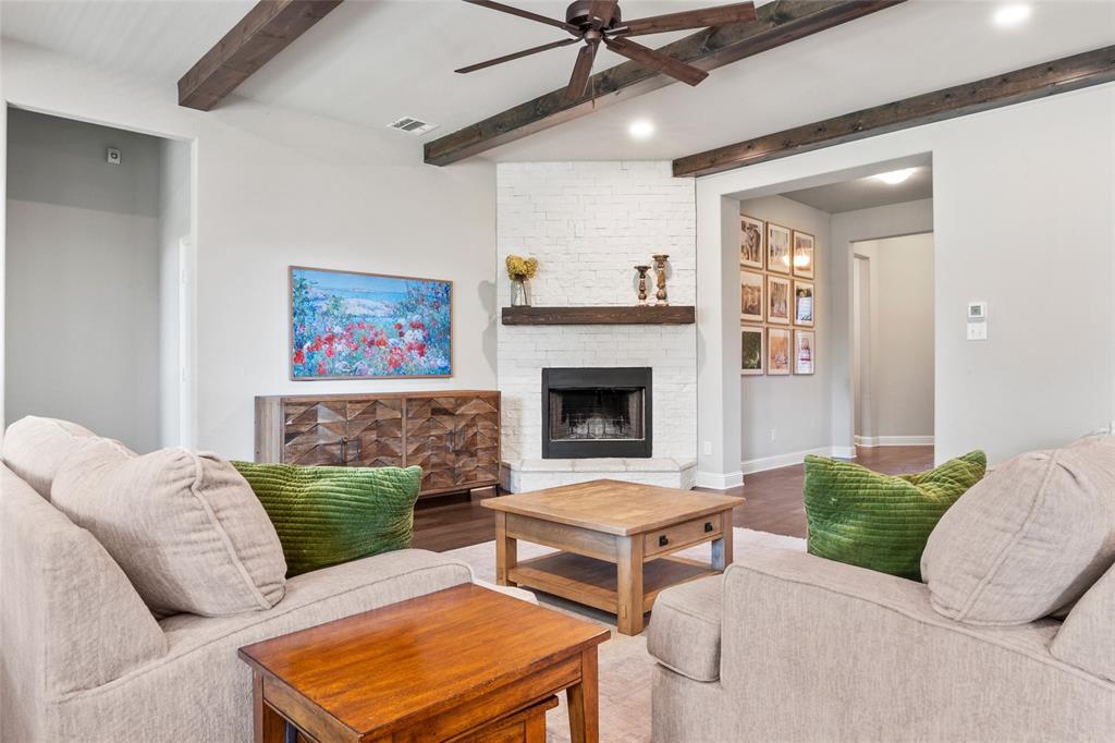 Ovilla, Texas, 75154, United States, 4 Bedrooms Bedrooms, ,4 BathroomsBathrooms,Residential,For Sale,1976541