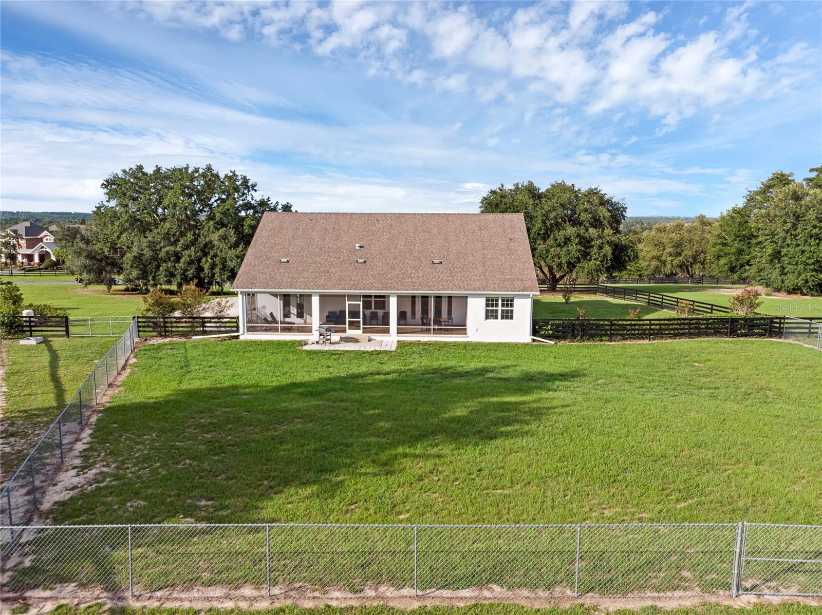 WEIRSDALE, Florida, 32195, United States, 5 Bedrooms Bedrooms, ,3 BathroomsBathrooms,Residential,For Sale,1921300