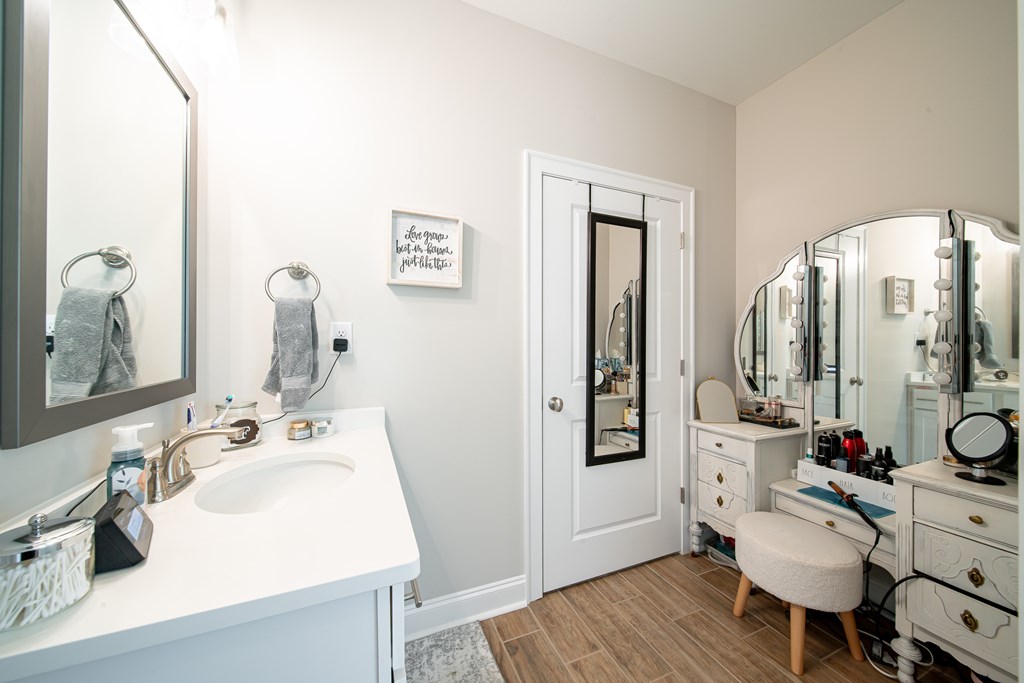 Fortson, Georgia, 31808, United States, 5 Bedrooms Bedrooms, ,4 BathroomsBathrooms,Residential,For Sale,1977025