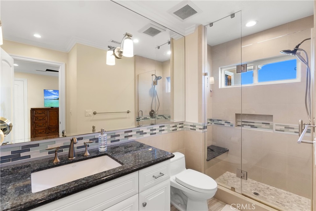 Newport Beach, California, 92660, United States, 5 Bedrooms Bedrooms, ,3 BathroomsBathrooms,Residential,For Sale,1846689