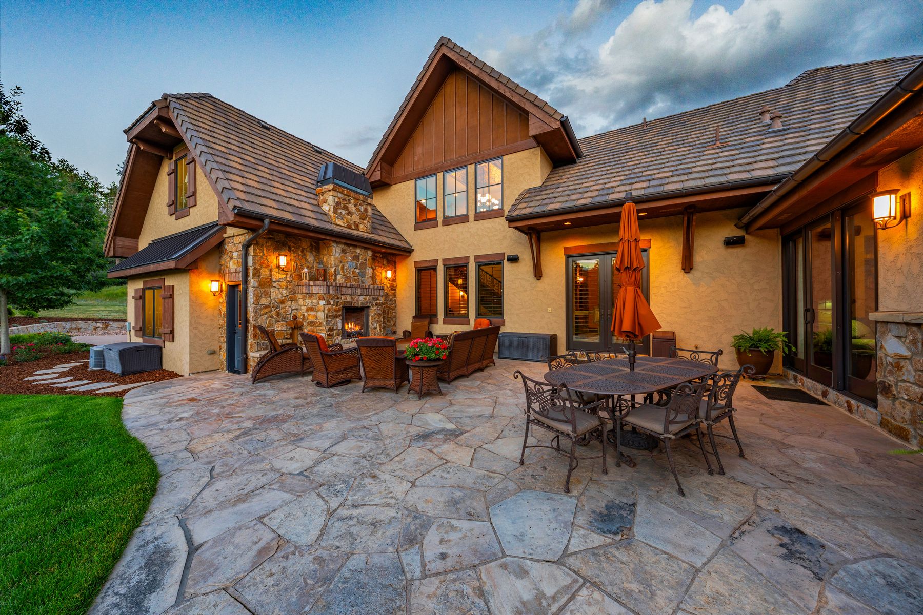  Mountain Modern Sanctuary In The Coveted, Gated Village At Castle Pines - 物件實景