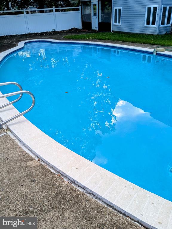 Cherry Hill, New Jersey, 08034, United States, 4 Bedrooms Bedrooms, ,4 BathroomsBathrooms,Residential,For Sale,1990479