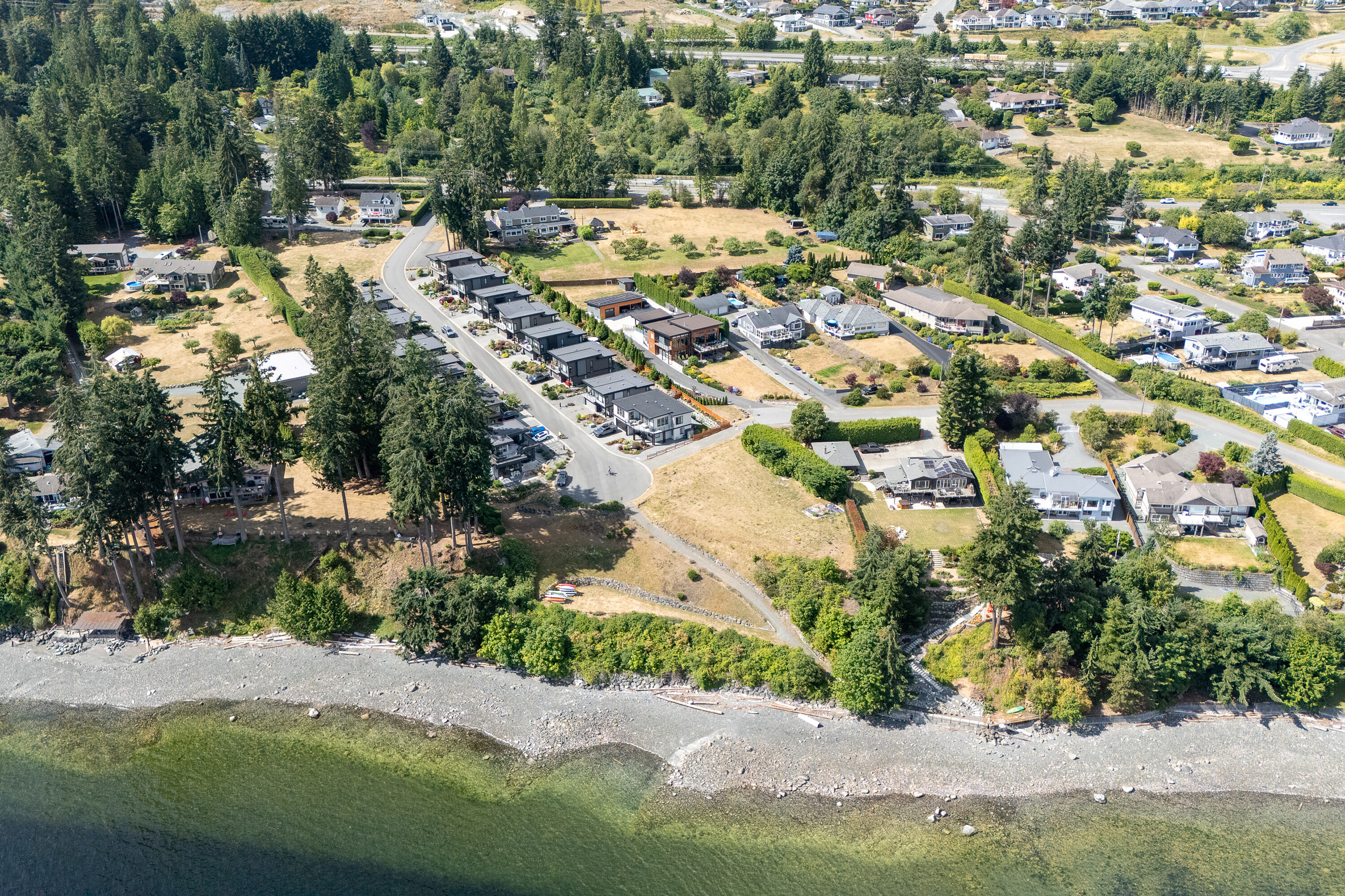  Oceanfront Lot in Saltair - 物件實景