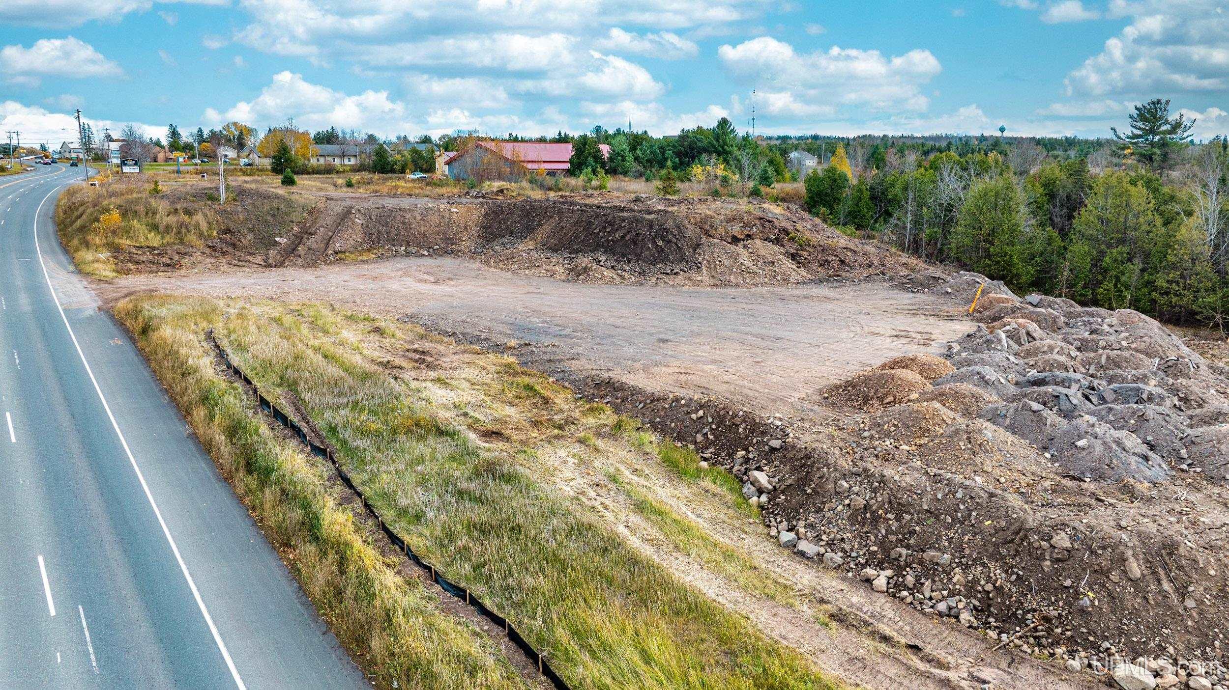 Houghton, Michigan, 49931, United States, ,Residential,For Sale,1923073