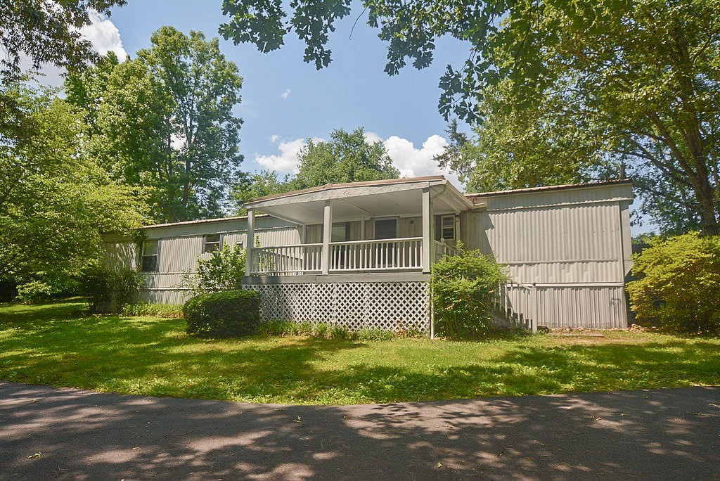 Sevierville, Tennessee, 37876, United States, 2 Bedrooms Bedrooms, ,2 BathroomsBathrooms,Residential,For Sale,1976513