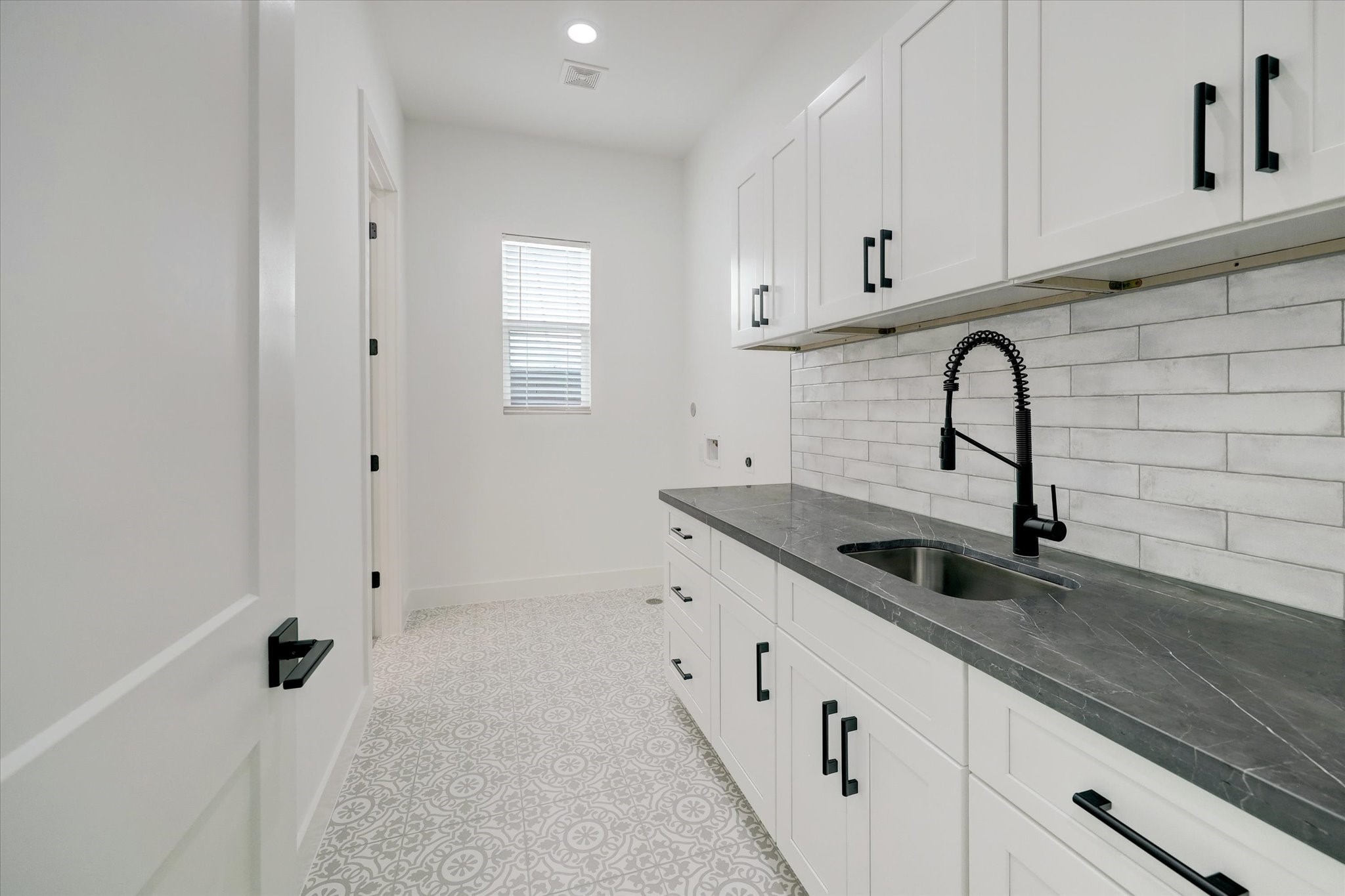  6209 Westcott Street - 物件實景