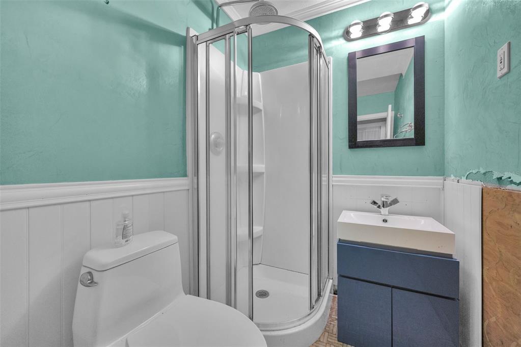 St Petersburg, Florida, 33707, United States, 2 Bedrooms Bedrooms, ,2 BathroomsBathrooms,Residential,For Sale,1926167