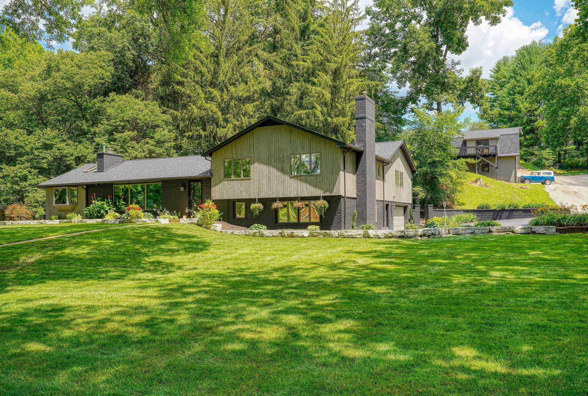 Logan, Ohio, 43138, United States, 3 Bedrooms Bedrooms, ,4 BathroomsBathrooms,Residential,For Sale,2003471