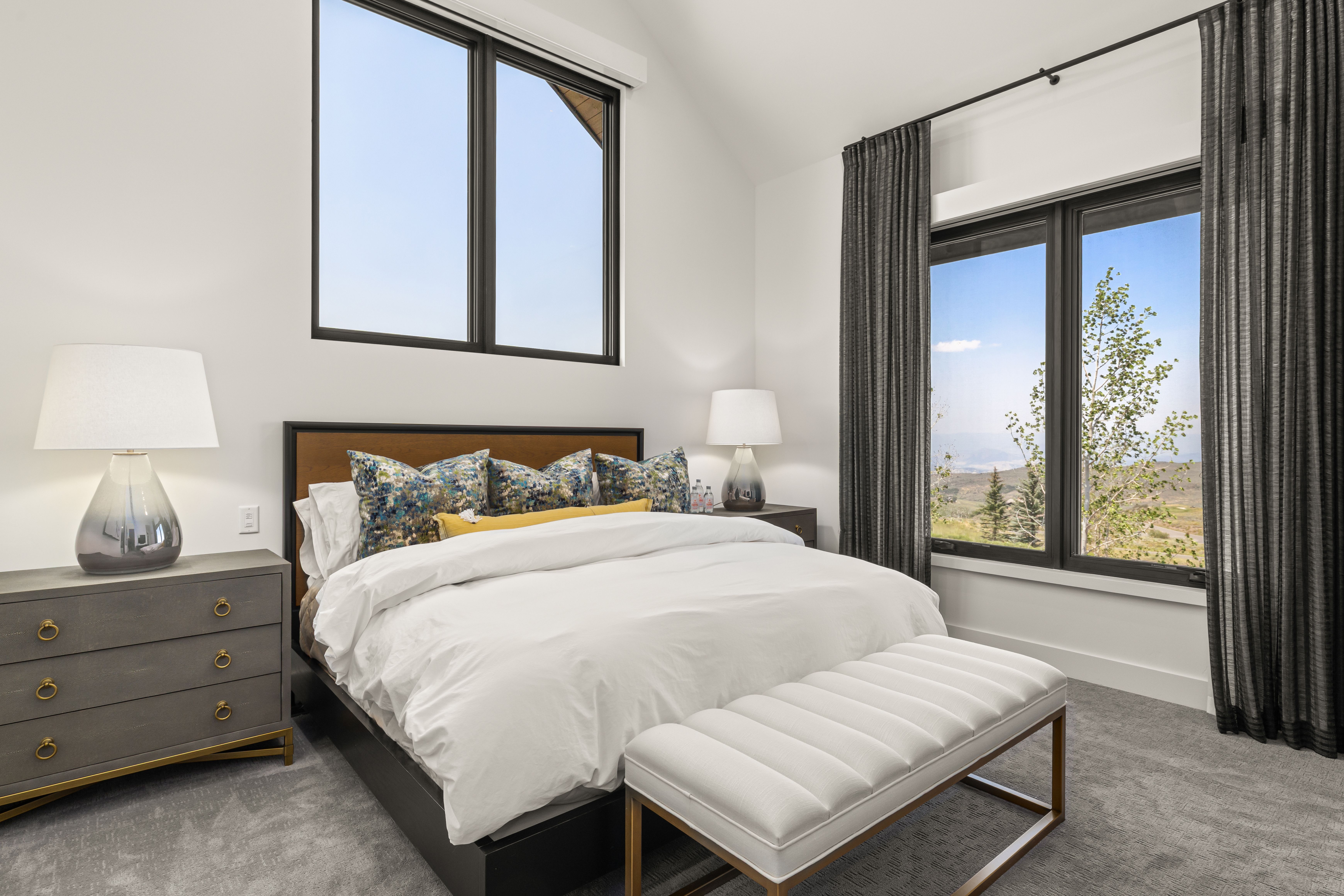  Designed to Embrace Both Grand Entertaining and Everyday Mountain Living - 物件實景