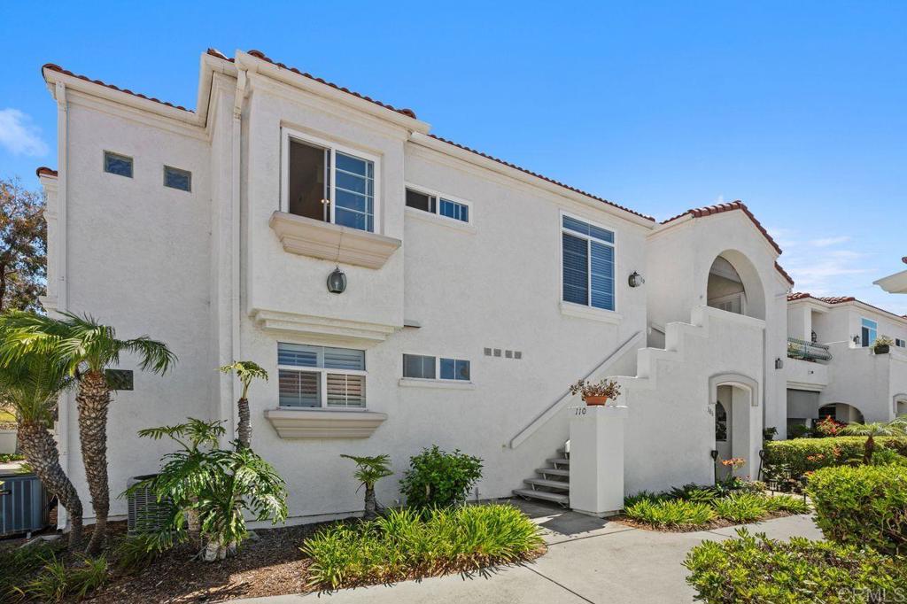 Oceanside, California, 92056, United States, 2 Bedrooms Bedrooms, ,2 BathroomsBathrooms,Residential,For Sale,1942226