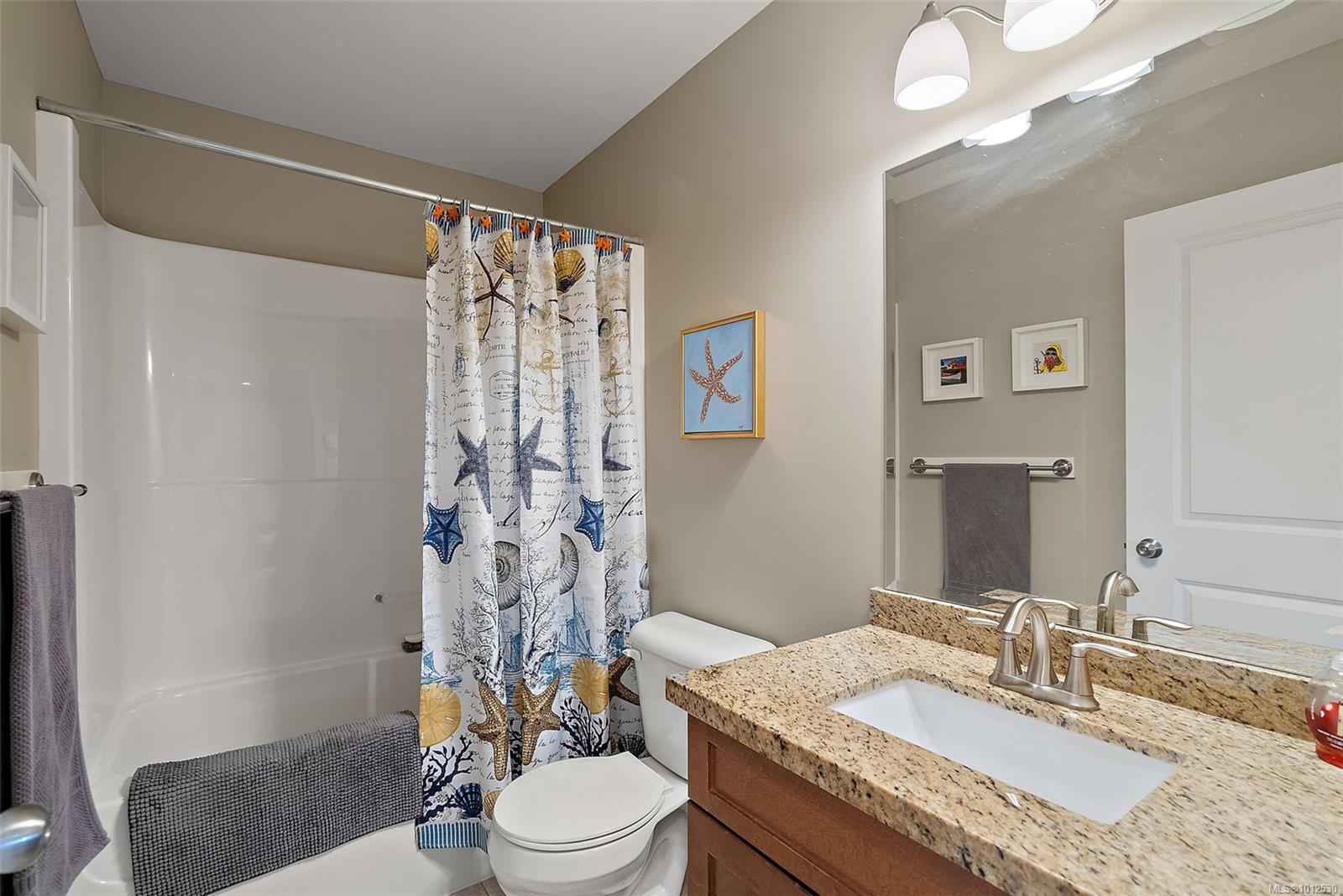 DUNCAN, British Columbia, V9L 0E1, CA, 4 Bedrooms Bedrooms, ,Residential,For Sale,1950209