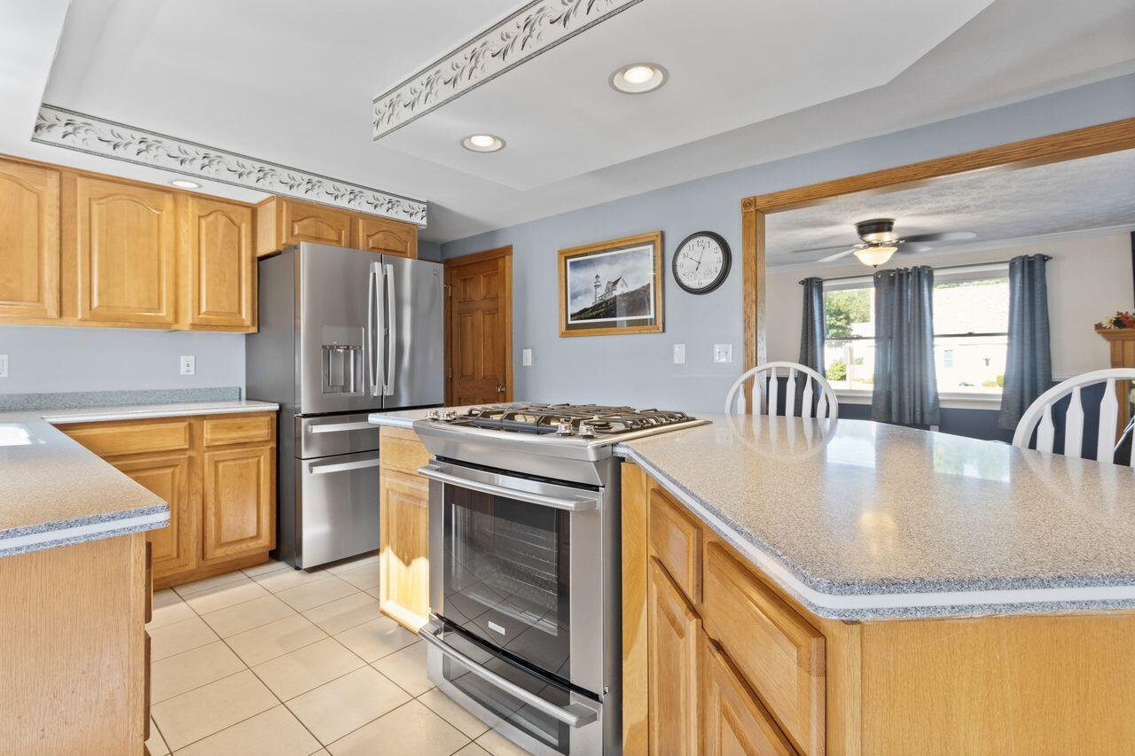 Biddeford, Maine, 04005, United States, 4 Bedrooms Bedrooms, ,2 BathroomsBathrooms,Residential,For Sale,1941002