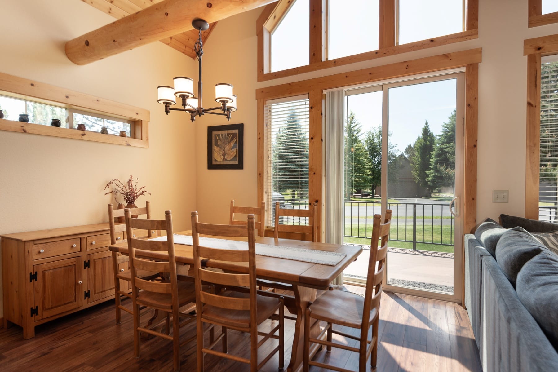  8578 Red Wing Lane Redmond, OR 97756 - 物件實景
