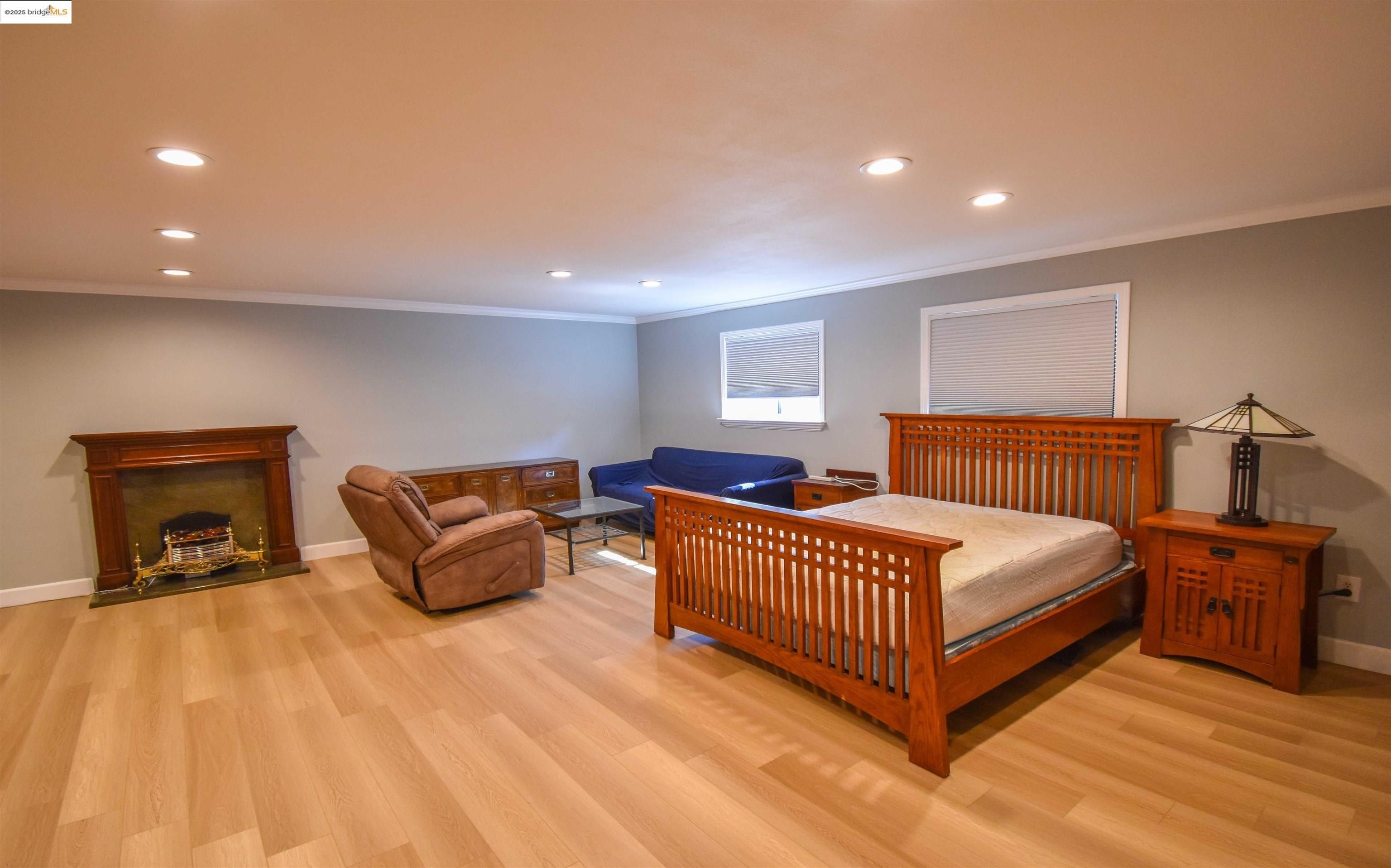 Sonora, California, 95370, United States, 4 Bedrooms Bedrooms, ,2 BathroomsBathrooms,Residential,For Sale,1934174
