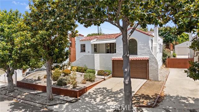 Los Angeles, California, 90043, United States, 3 Bedrooms Bedrooms, ,2 BathroomsBathrooms,Residential,For Sale,1909410