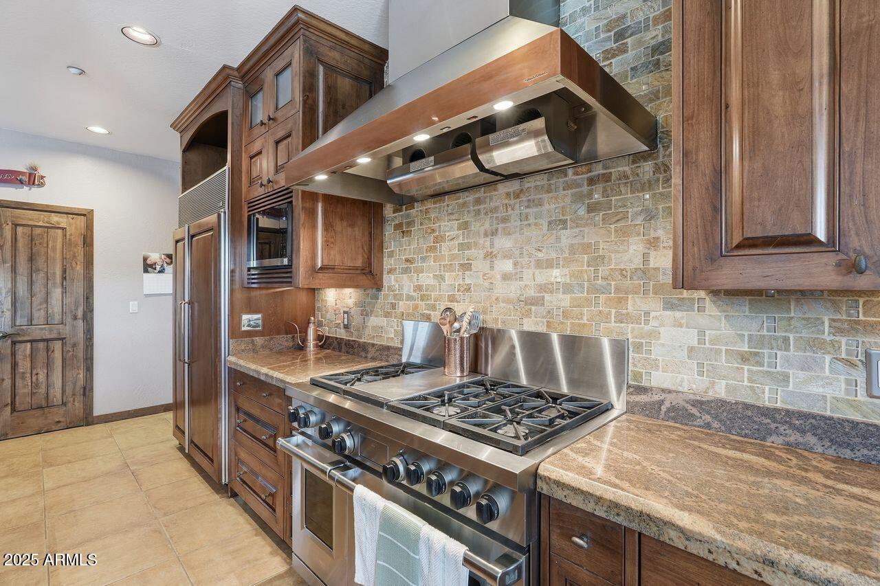 Fountain Hills, Arizona, 85268, United States, 5 Bedrooms Bedrooms, ,5 BathroomsBathrooms,Residential,For Sale,1998459