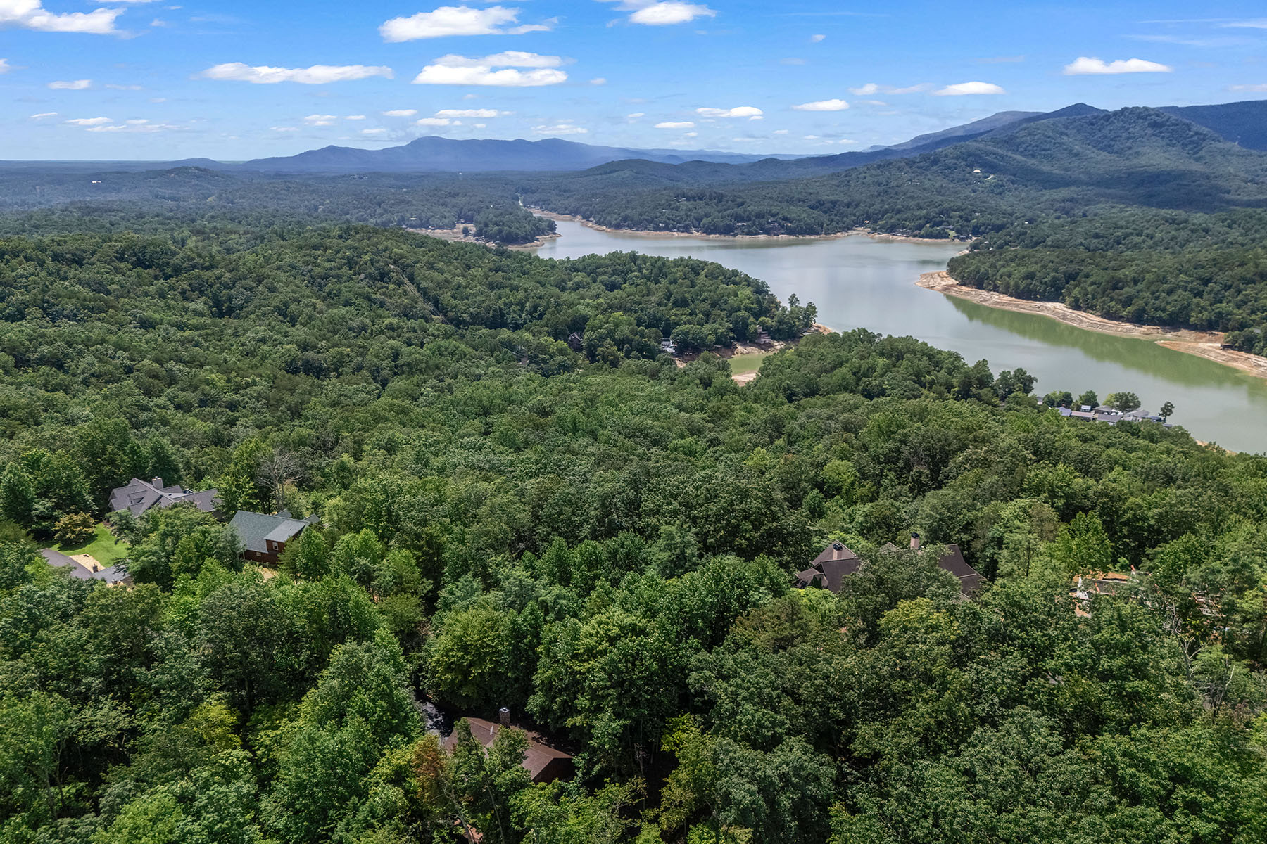  LAKE LURE - 物件實景