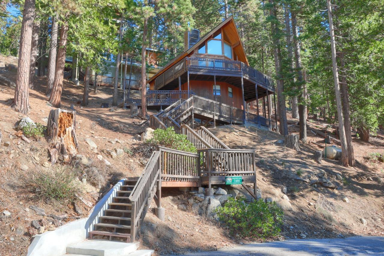 7466 Yosemite Park Way, Yosemite, California, 95389, United States, 3 Bedrooms Bedrooms, ,3 BathroomsBathrooms,Residential,For Sale,7466 Yosemite Park Way,1408920