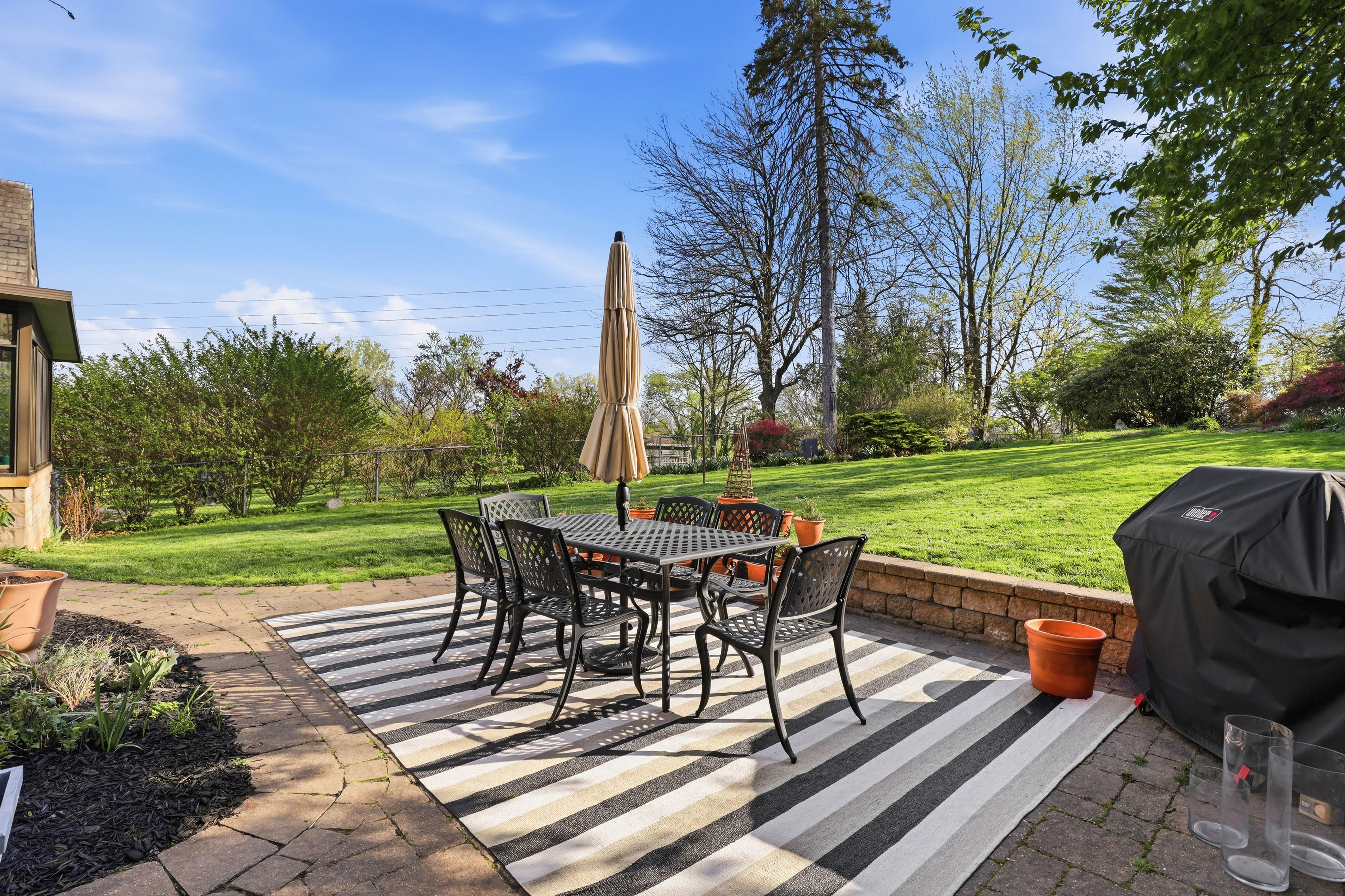  552 Greenhurst Dr, Pittsburgh, PA 15243 - 物件實景